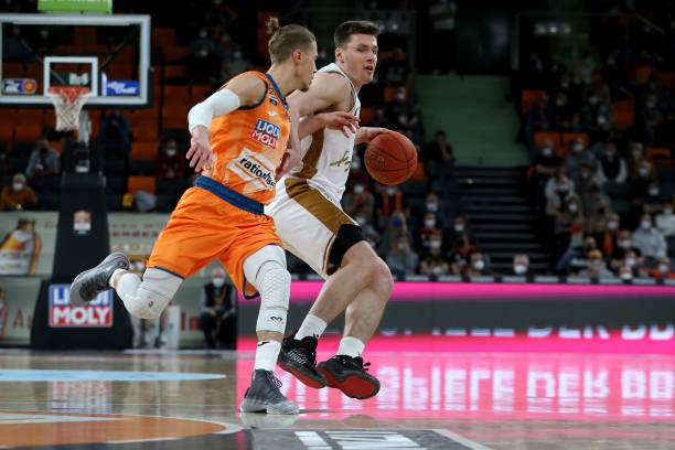 仅各自星光 仅各自星光