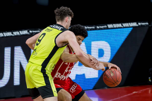 伍征战当下 伍征战当下